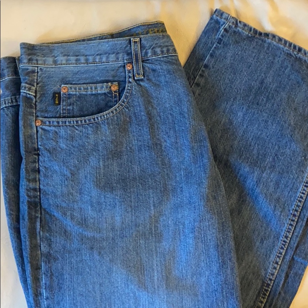 Brand New Men’s Nautica Classic Fit Jeans